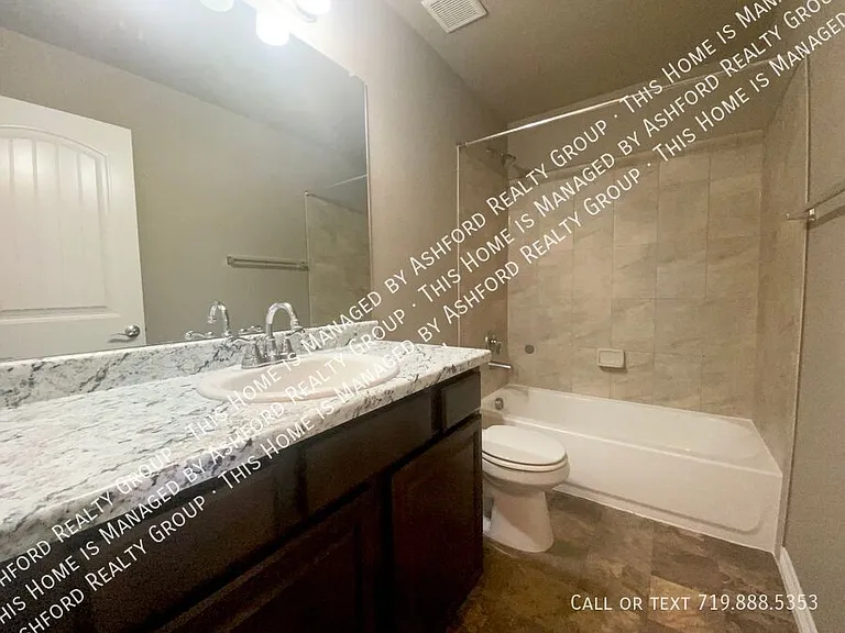 6142 Meadowbank Ln — Photo 10