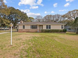 7421 Pinewood Dr, Theodore, AL 36582