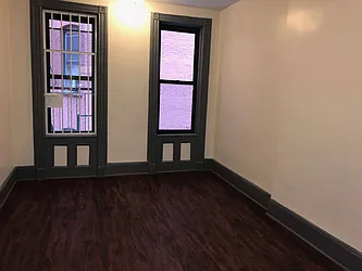 Rented by Century 21 New Golden Age Realty