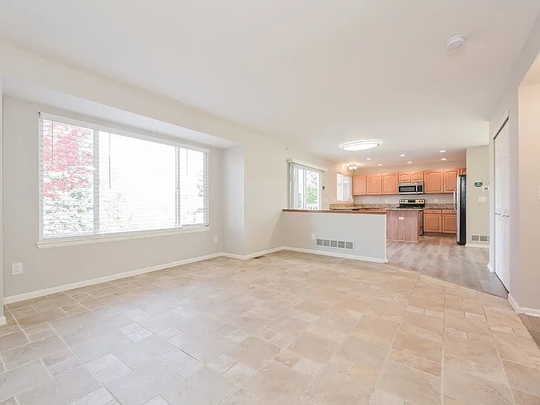 16131 Bluebonnet Dr — Photo 7