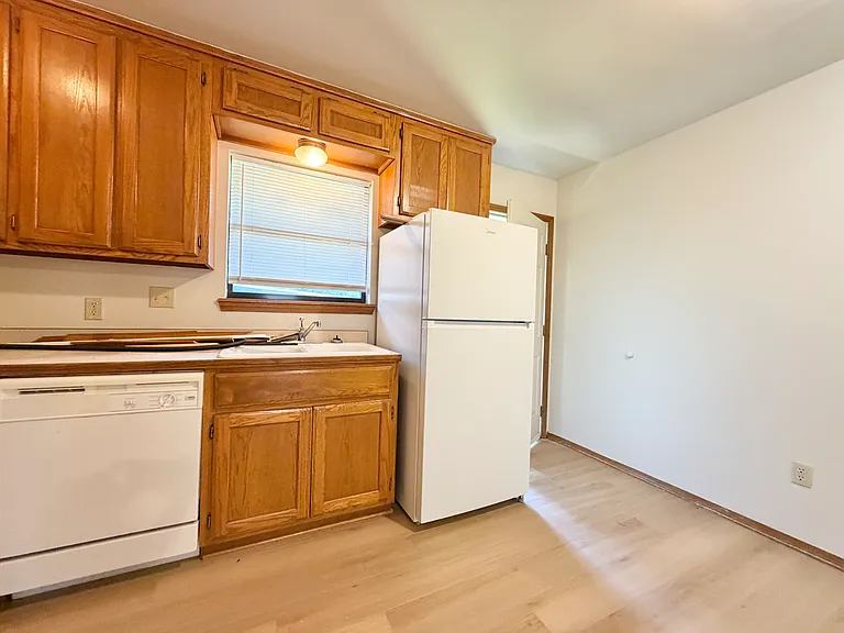 385 S Teehee Dr #1 — Photo 11