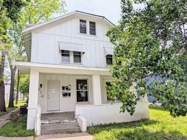 816 Congress St, Emporia, KS 66801