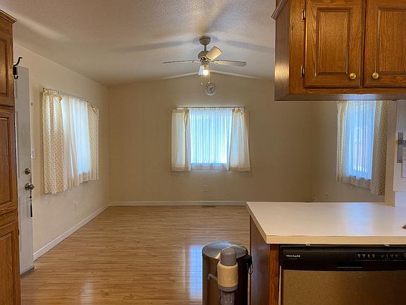 3rd image of 1850 Evans Ln Space 92