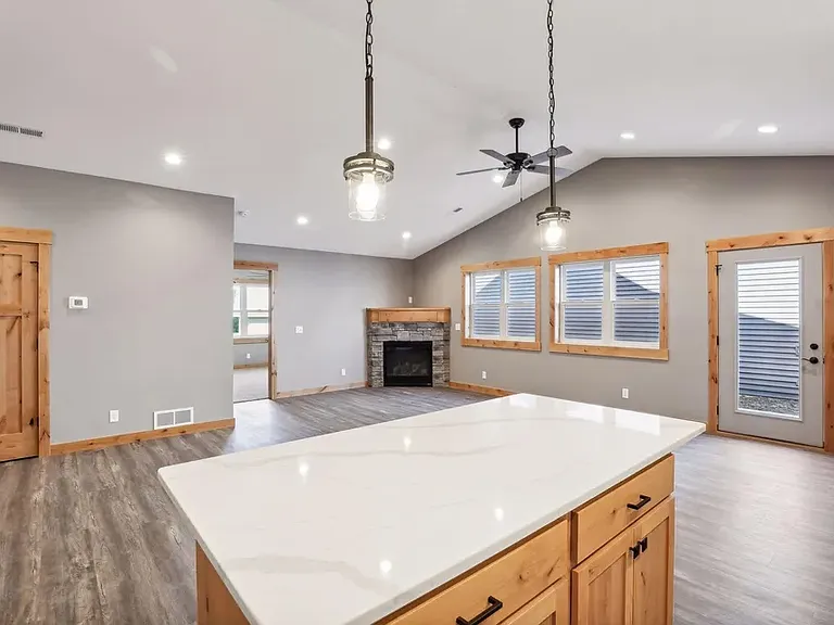 150 Steelhead Dr — Photo 4
