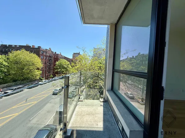 1326 Ocean Avenue image 6 of 23