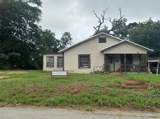 1523 Neathery St, Paris, TX 75460