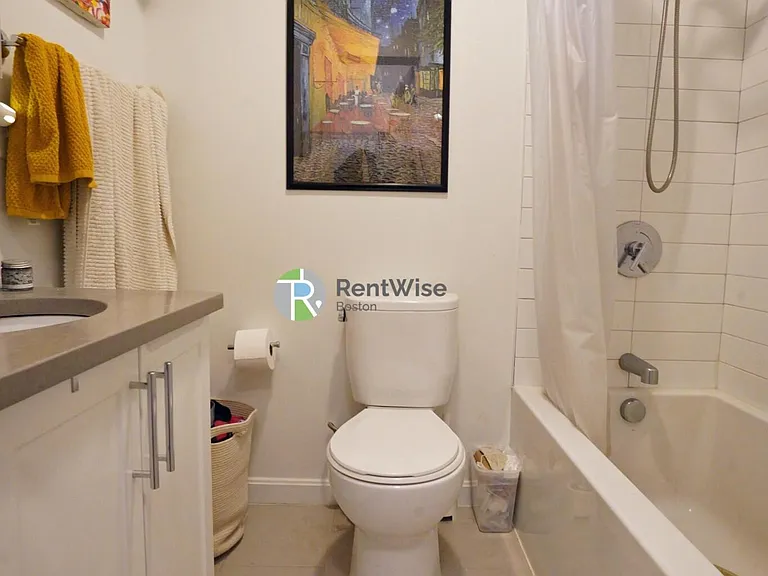 83 Harvard St #3 — Photo 13