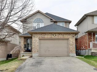 16 Valleyhaven Ln, Guelph, ON