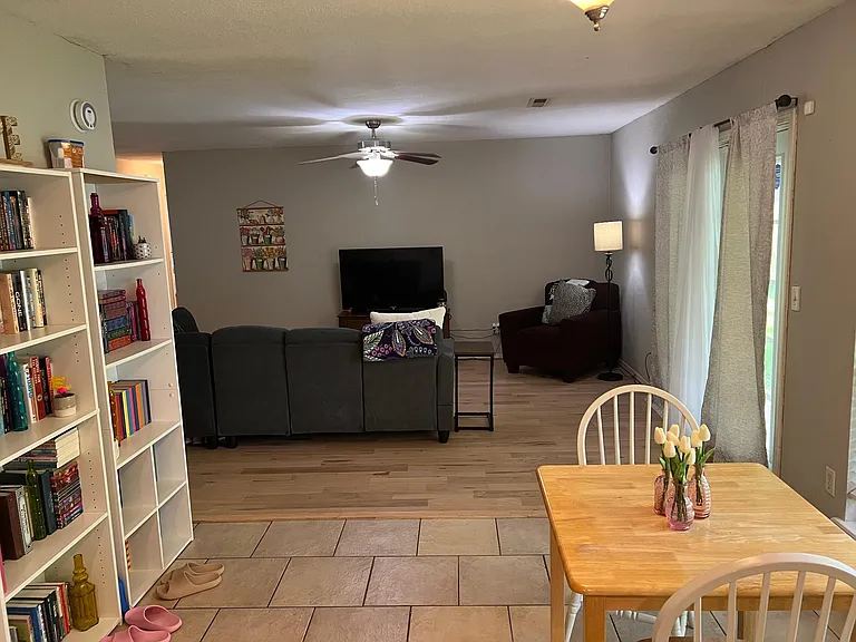 4304 S Ash Pl — Photo 8