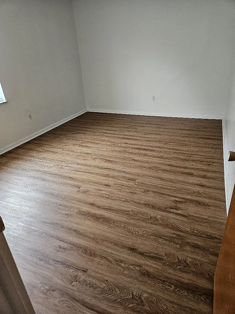 1 bed, 1200 sqft, $1,300 — Photo 4