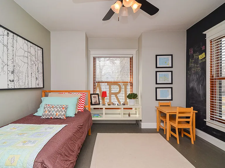 140 Fuller Ave SE — Photo 10