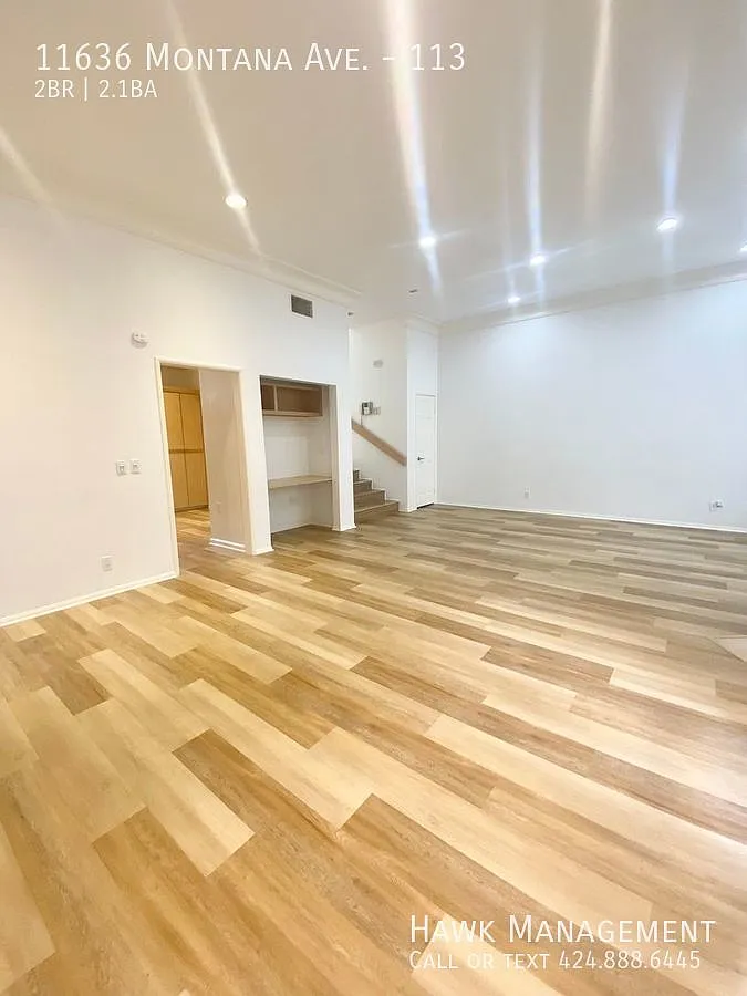 Spacious 2-Bedroom Condo in the Heart of Brentwood — Photo 3