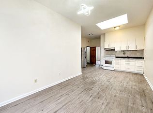 452 46th St FLOOR 3, Brooklyn, NY 11220