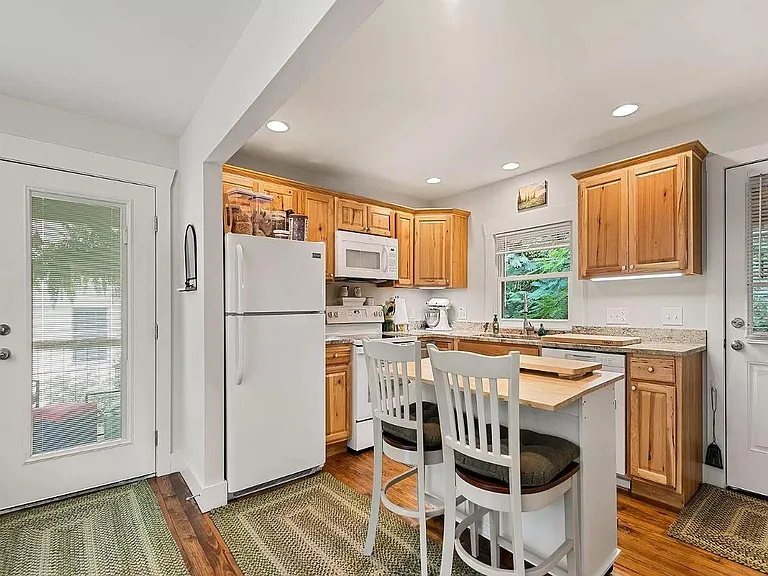 472 County Rd #A — Photo 9