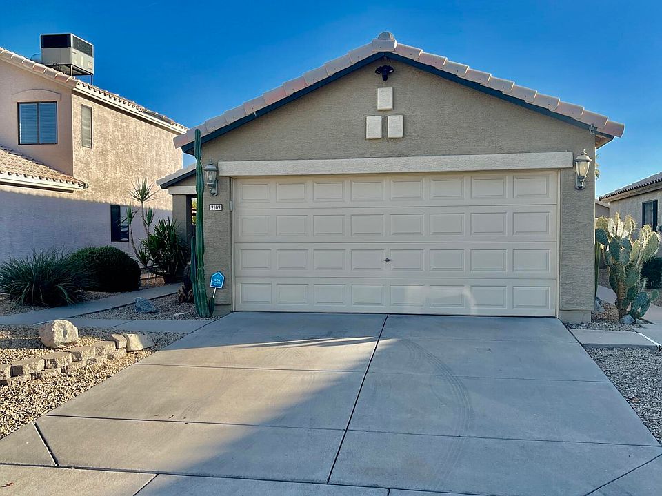 1st image of 2109 E Donald Dr