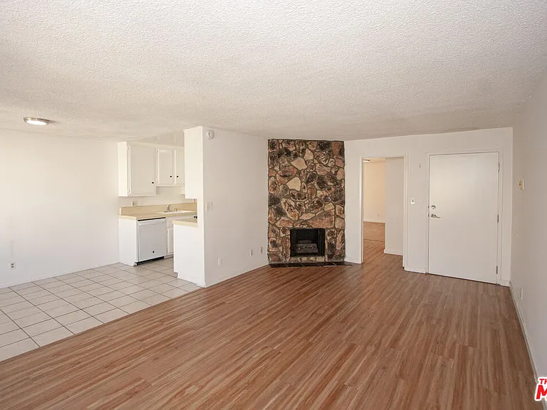 11515 Ohio Ave #3 — Photo 3