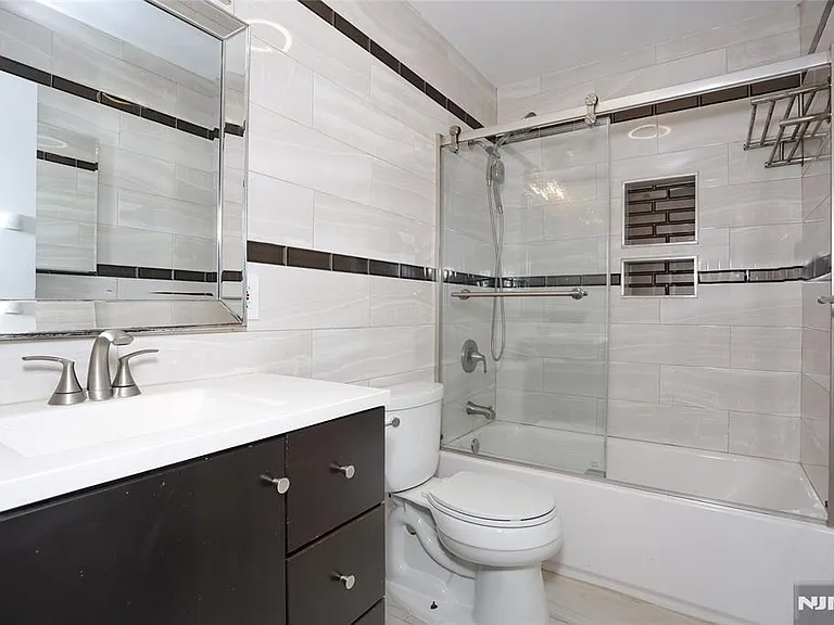 69 Pittis Ave — Photo 19