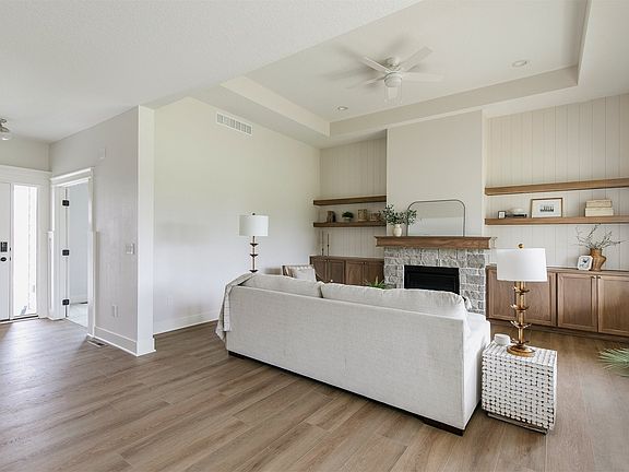 4th image of 2608 Bluebell Dr