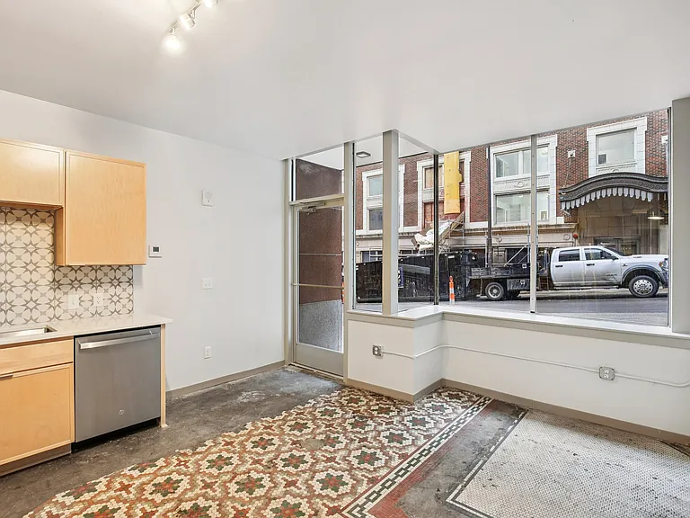 Sentinel Lofts — Photo 15