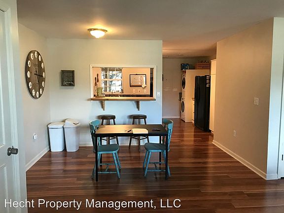 3rd image of 305 Gibson Park Dr