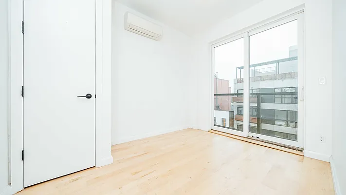 Rented by Nooklyn NYC LLC | media 1