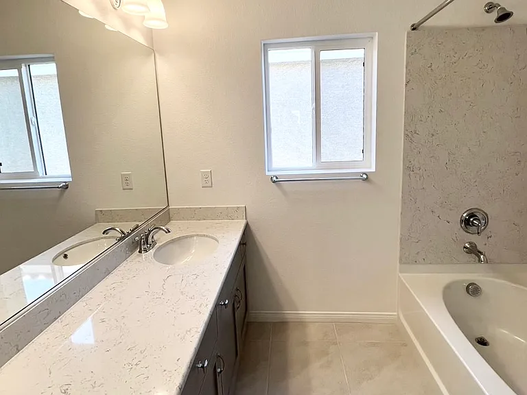 10314 Sterling Creek St — Photo 19