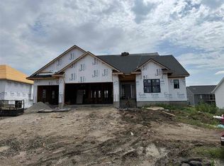 80 S Seven Oaks Rd, Northliberty, IA 52317