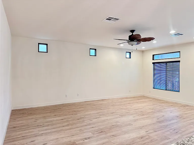 6564 Austin Hope Ave — Photo 22