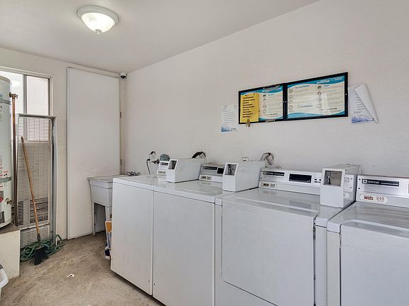 3rd image of 7733 Victoria Ave APT 5