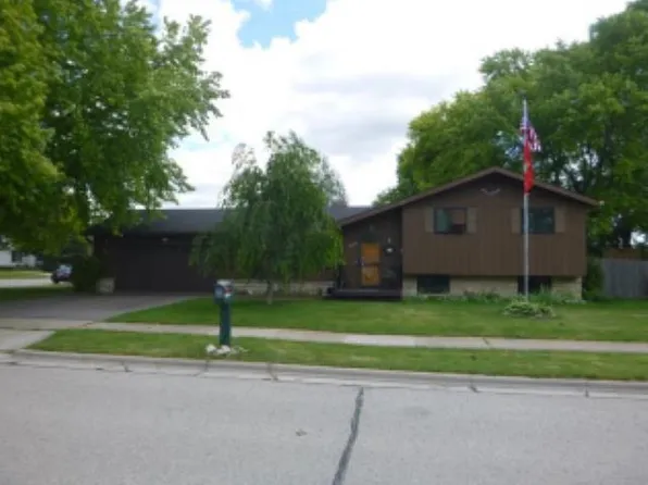2409 Joyce St, Kaukauna, WI 54130
