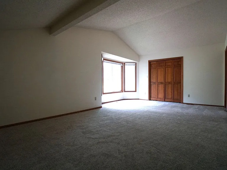 1155 Popes Valley Dr — Photo 16