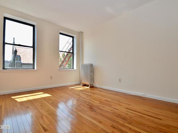 5th image of 577 Isham St APT 4c