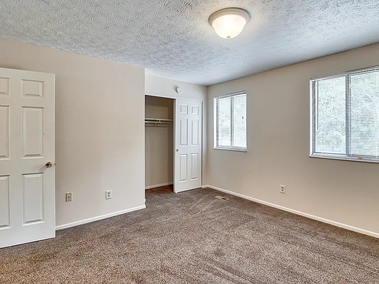 Colony Terrace Apartments — Photo 17