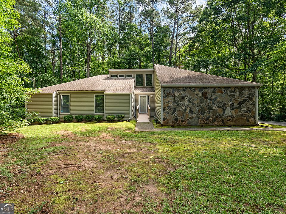 1st image of 165 Felton Ct