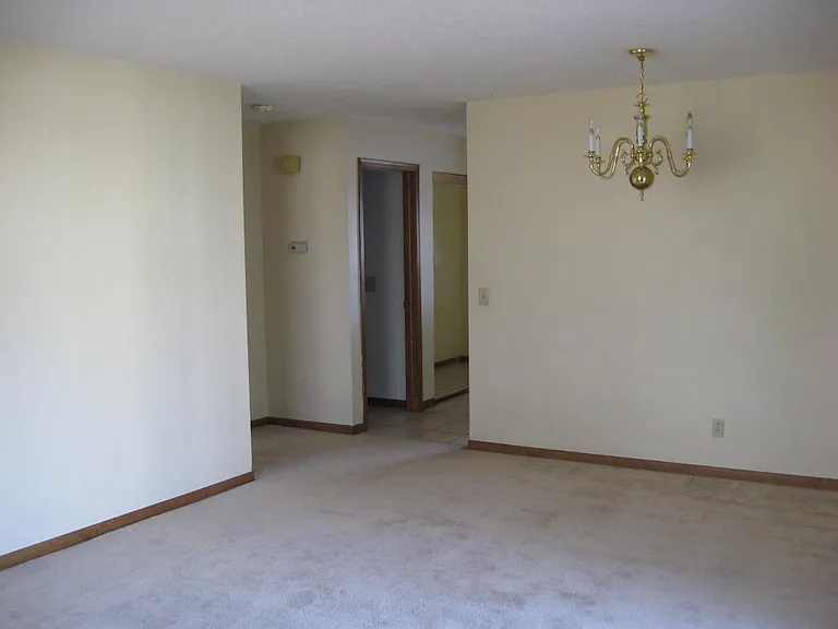 7291 Bagpipe Blvd — Photo 3