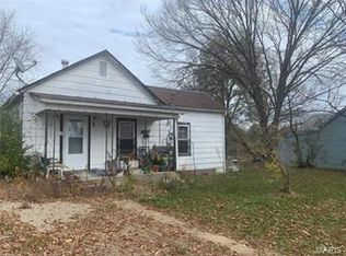607 N Mine La Motte St, Fredericktown, MO 63645
