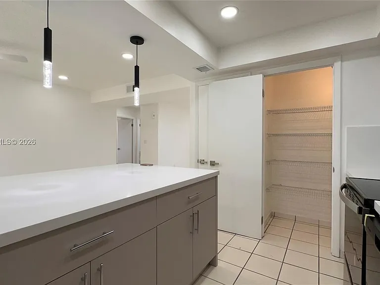 8401 SW 107th Ave #331E — Photo 16