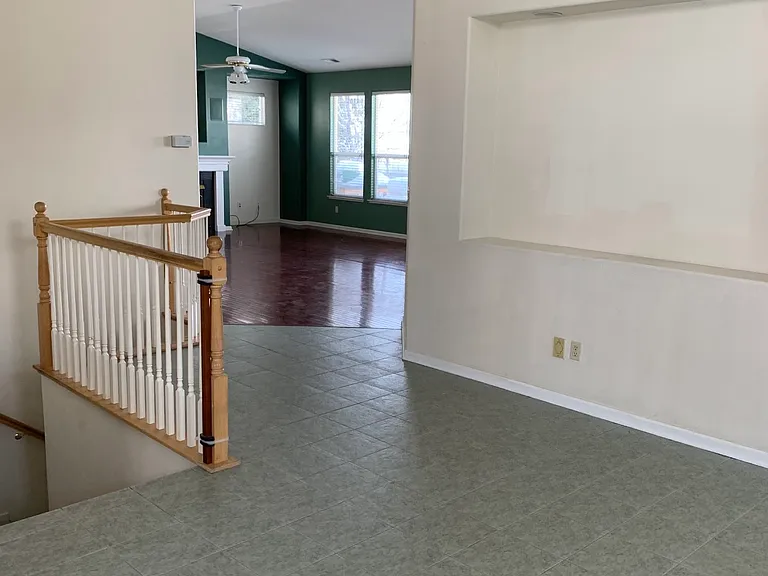 4819 Elkcreek Trl — Photo 16