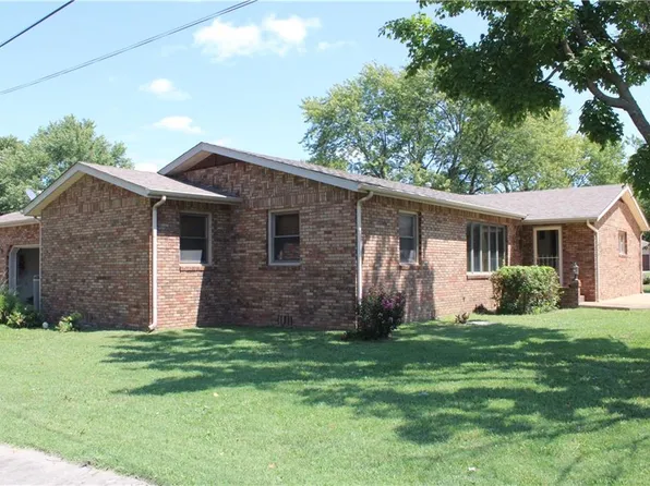 608 Lafayette St, Saint Paul, KS 66771