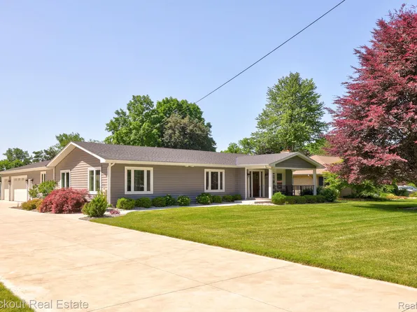 705 W Tuscola St, Frankenmuth, MI 48734