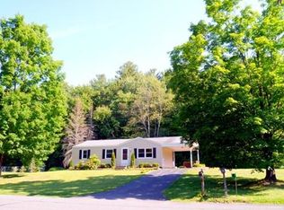 36 Greenwich Rd, Amherst, MA 01002