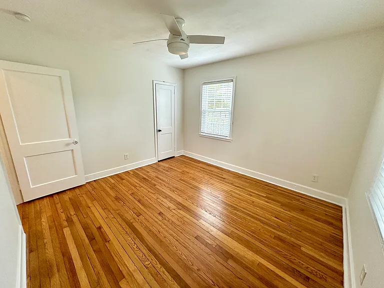 22 Sewanee Ave — Photo 13