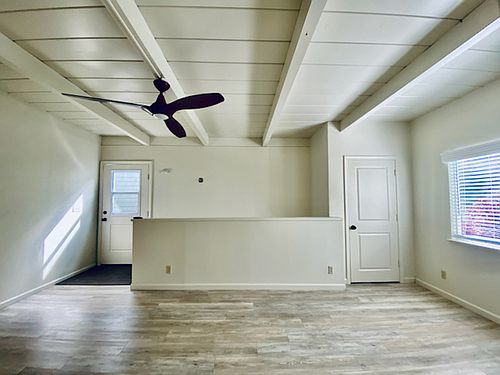 5th image of 519A Riverview Dr