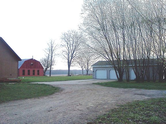 4 Car garage