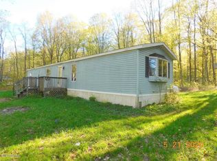 2429 S 7 1/2 Rd, Harrietta, MI 49638
