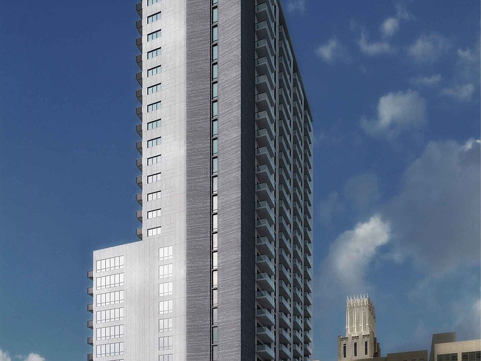 2nd image of 920 S Hill St