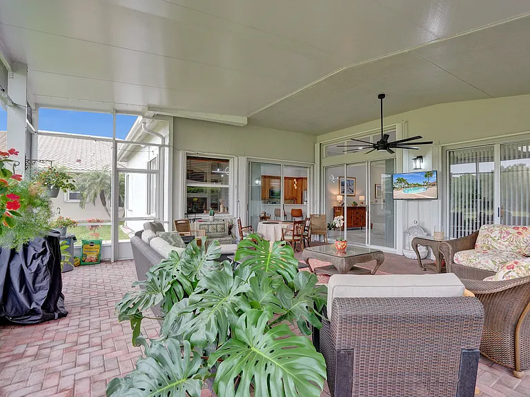 304 NW Bayside Ct — Photo 65