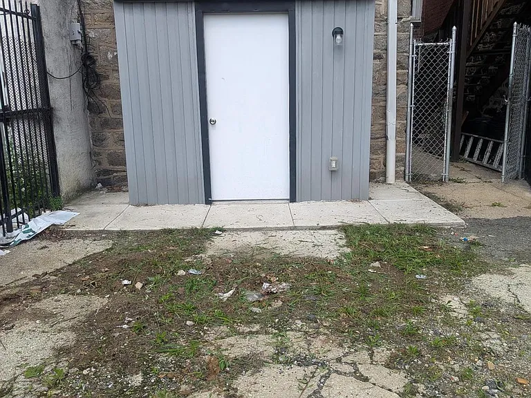 141 S 57th St #GROUND — Photo 15