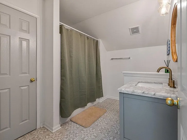 1344 Palm Cove Dr — Photo 22