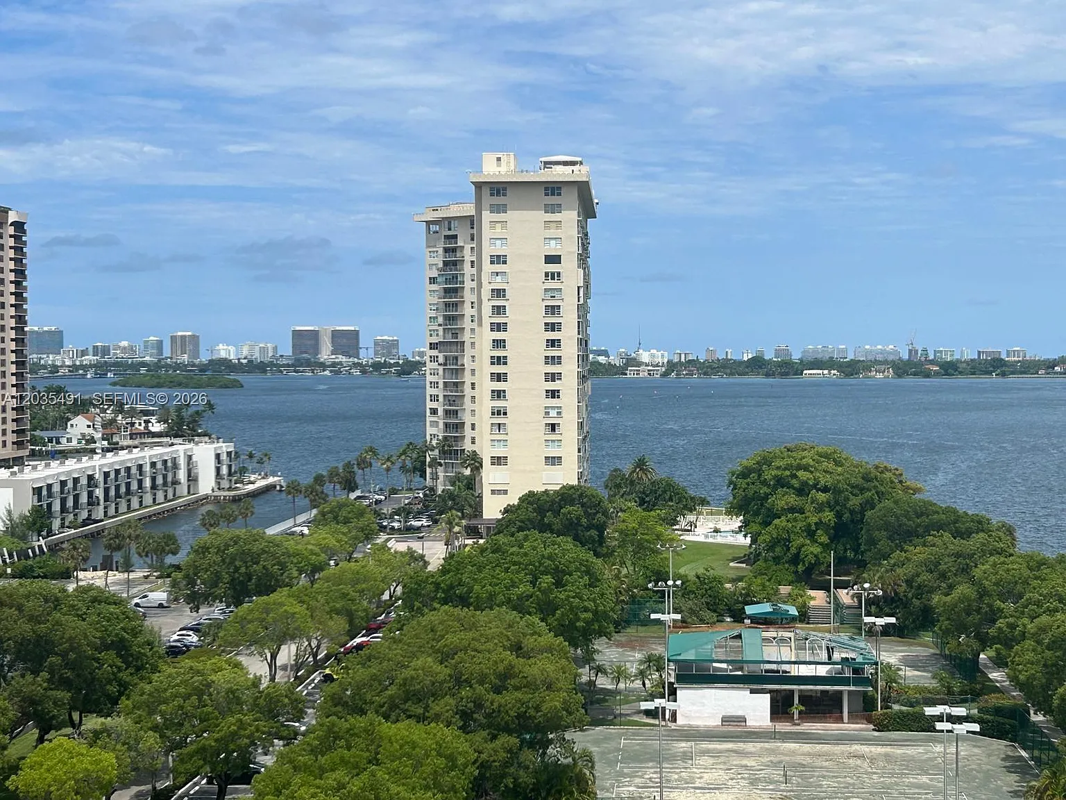 2 bed, 2.5 bath, 1551 sqft, $2,500 — Photo 1